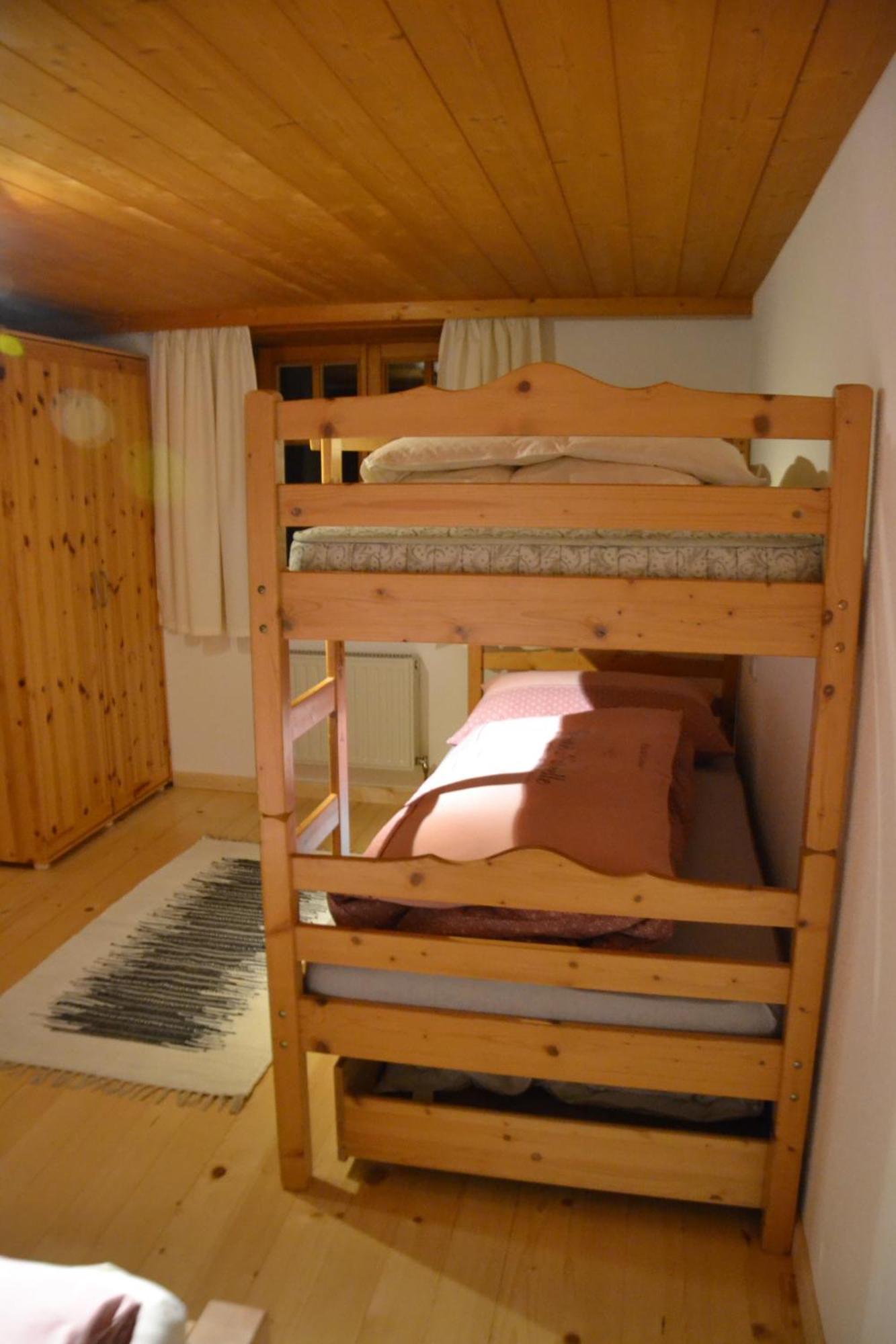 Sunnaschi Appartements - Wohnungen Oder Gesamt Als "Huette" Laterns Exterior photo